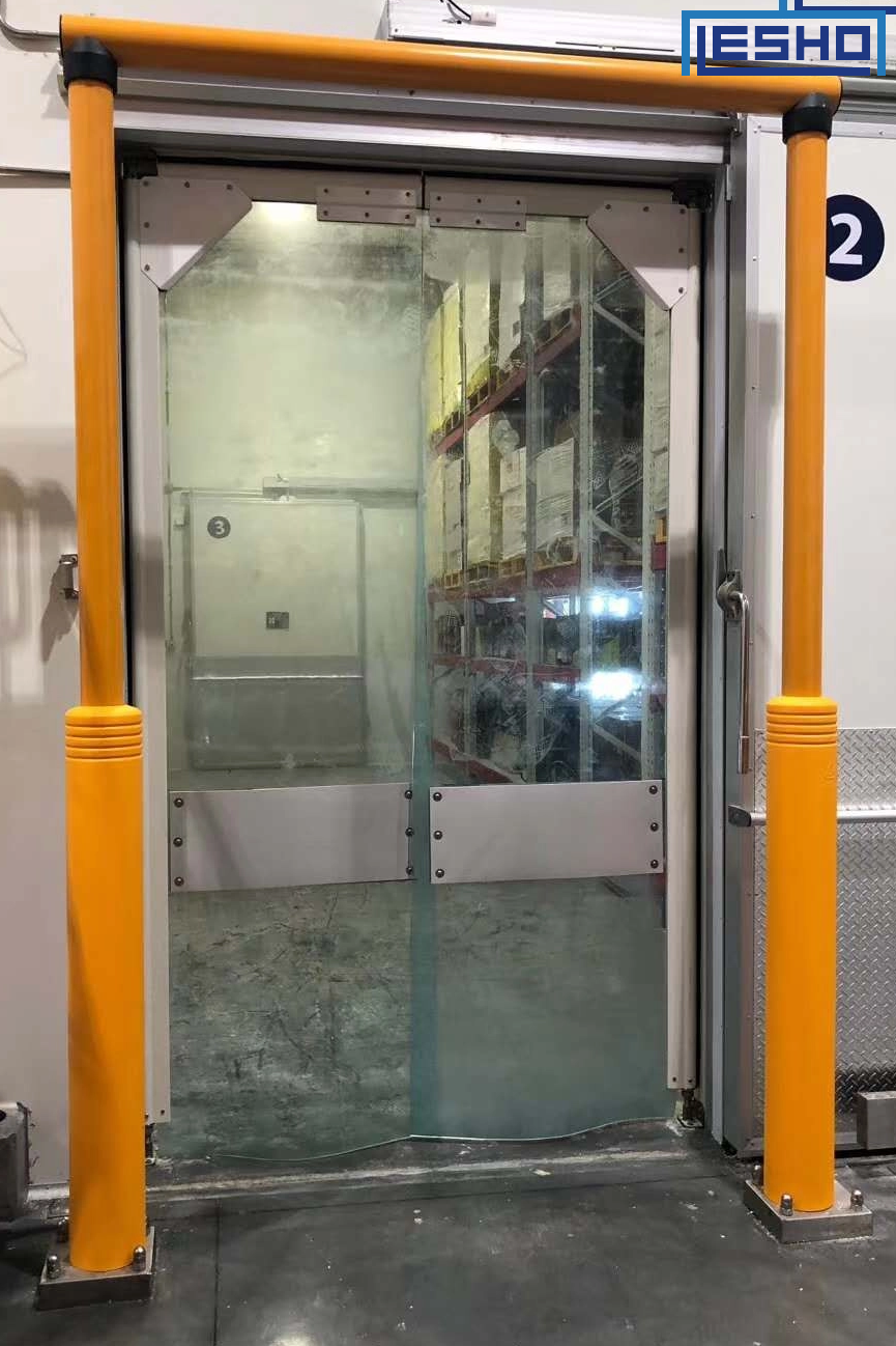 Heavy Duty Insulated Impact Traffic Door Stainless Steel Double Acting Swing Door for Cold Room and Warehouse