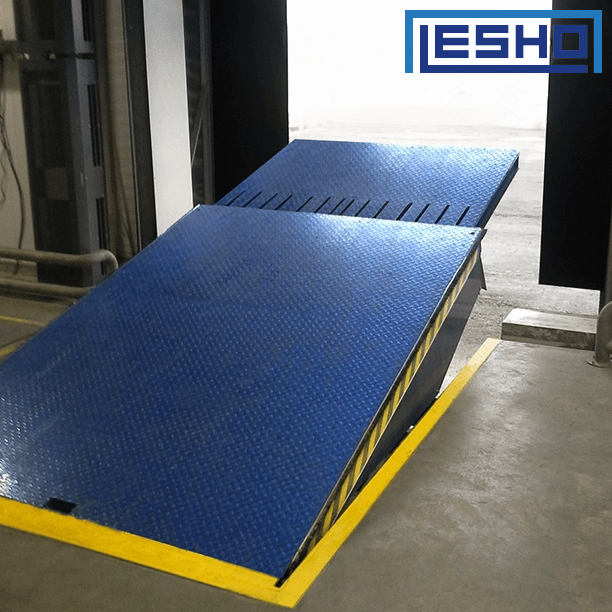 Telescopic Dock Leveler